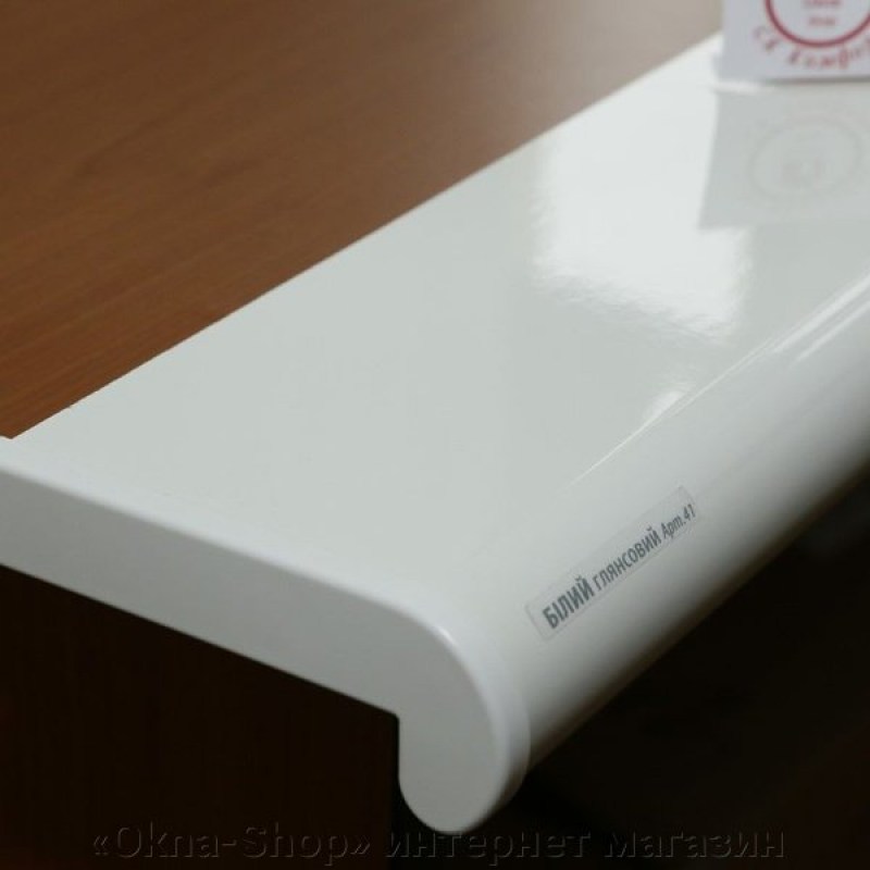 podokonnik-plastolit-belyy-glyancevyy_eaa8c5d30e43be3_800x600_169